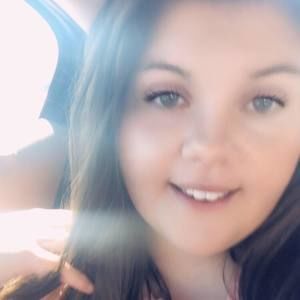 Meet your Posher, Elise